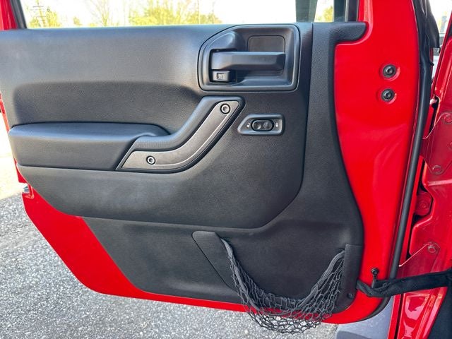 2017 Jeep Wrangler Willys Wheeler