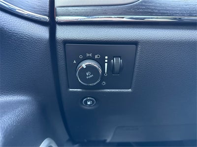 2020 Jeep Grand Cherokee Summit