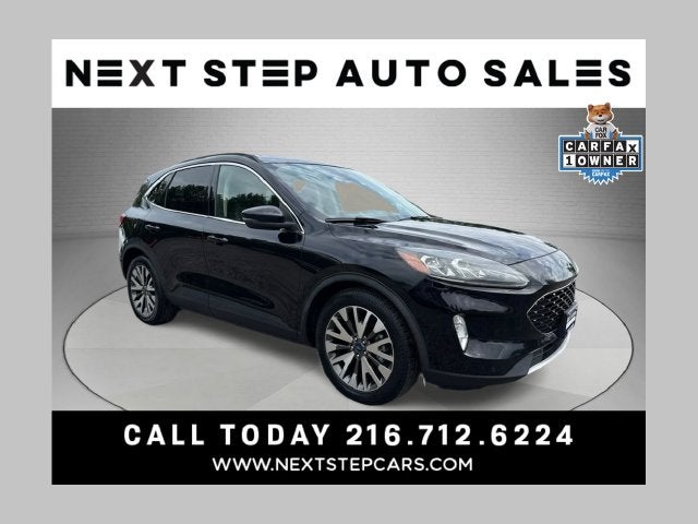 2020 Ford Escape Titanium