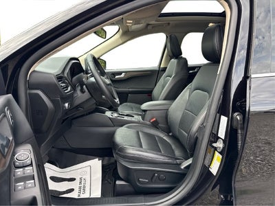 2020 Ford Escape Hybrid Titanium