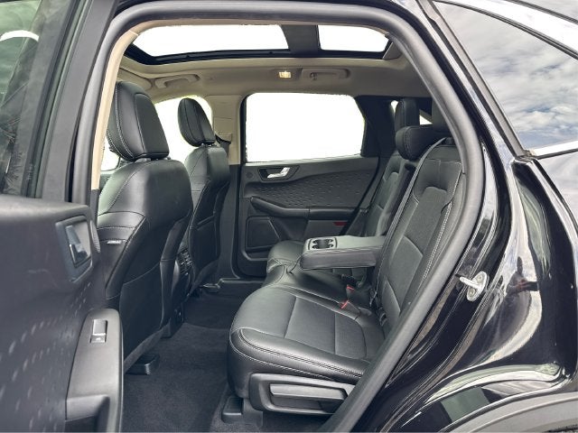 2020 Ford Escape Hybrid Titanium