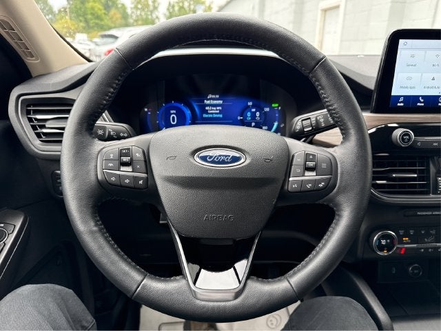 2020 Ford Escape Hybrid Titanium