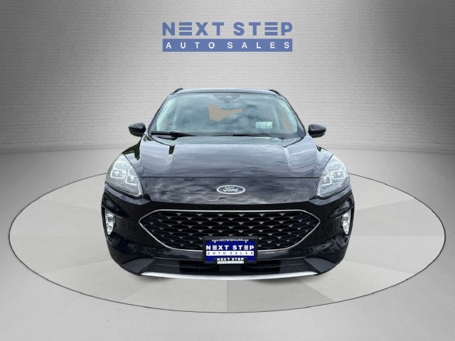 2020 Ford Escape Hybrid Titanium