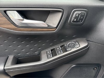 2020 Ford Escape Hybrid Titanium
