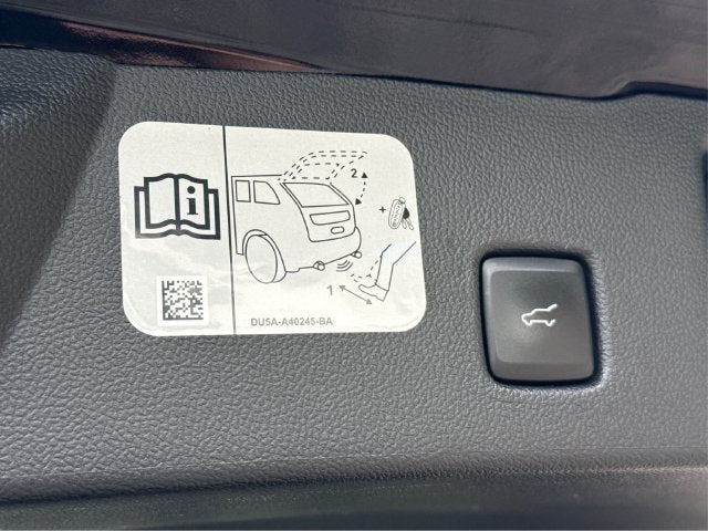 2020 Ford Escape Hybrid Titanium
