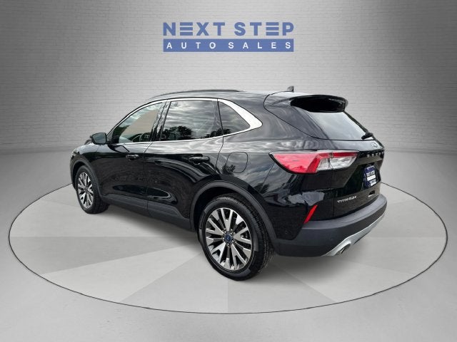 2020 Ford Escape Hybrid Titanium
