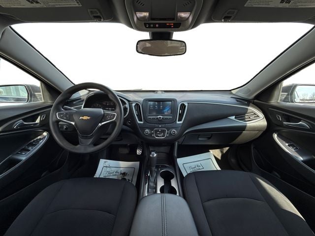 2017 Chevrolet Malibu LS 1LS