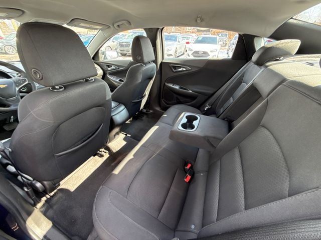 2017 Chevrolet Malibu LS 1LS