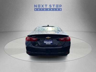 2017 Chevrolet Malibu LS 1LS