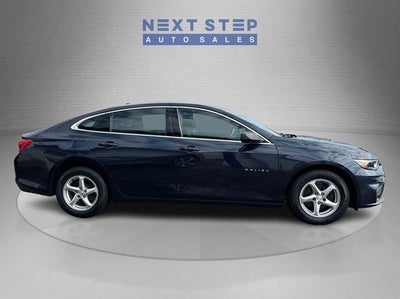 2017 Chevrolet Malibu LS 1LS