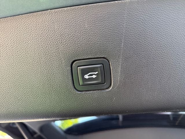 2018 Chevrolet Traverse LT Cloth w/1LT