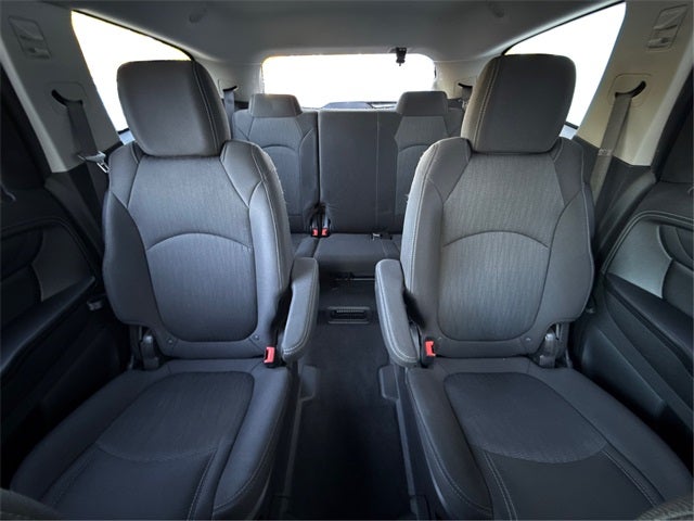 2016 Chevrolet Traverse 2LT 2LT