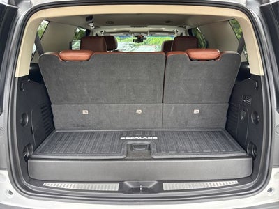 2019 Cadillac Escalade Luxury