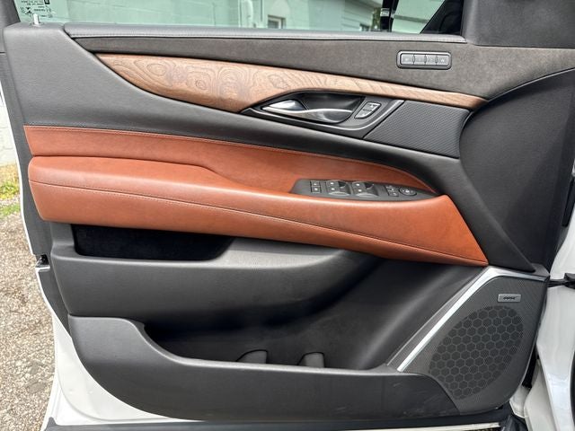 2019 Cadillac Escalade Luxury