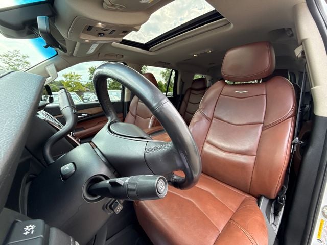 2019 Cadillac Escalade Luxury