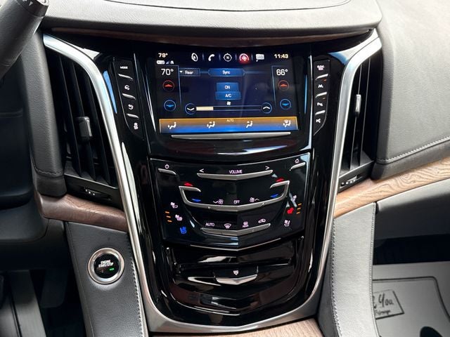 2019 Cadillac Escalade Luxury