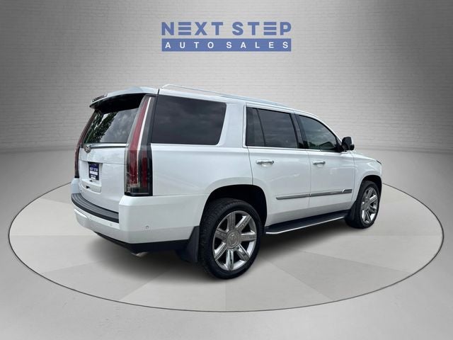 2019 Cadillac Escalade Luxury