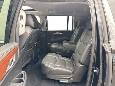 2018 Cadillac Escalade ESV Luxury