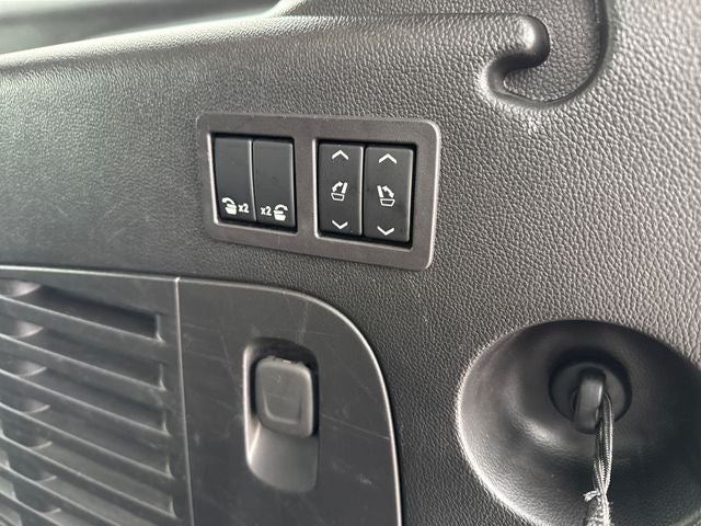 2018 Cadillac Escalade ESV Luxury