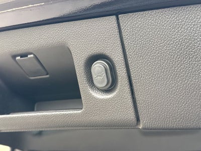 2018 Cadillac Escalade ESV Luxury