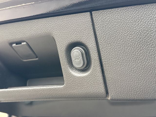 2018 Cadillac Escalade ESV Luxury