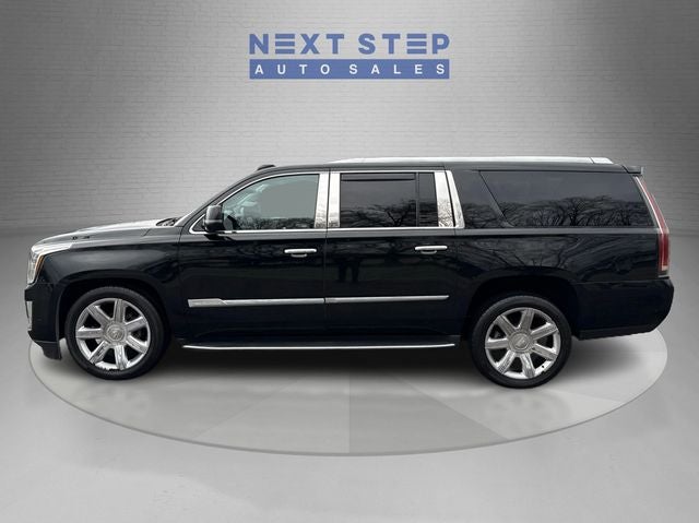 2018 Cadillac Escalade ESV Luxury