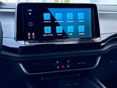 2025 Volkswagen Atlas Cross Sport 2.0T SE w/Technology