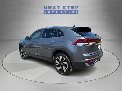 2025 Volkswagen Atlas Cross Sport 2.0T SE w/Technology