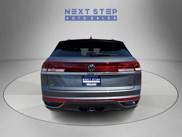 2025 Volkswagen Atlas Cross Sport 2.0T SE w/Technology