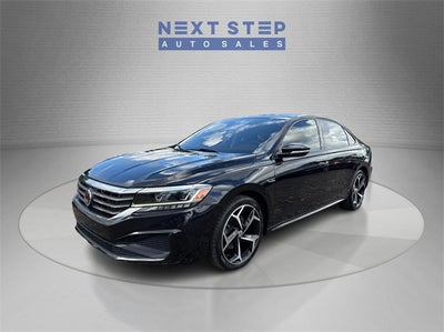 2020 Volkswagen Passat 2.0T R-Line