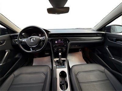 2020 Volkswagen Passat 2.0T R-Line