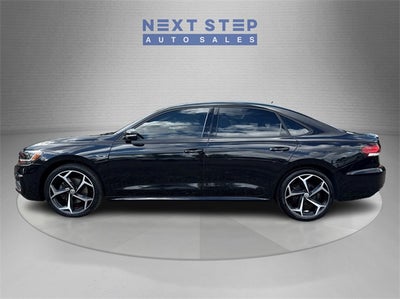 2020 Volkswagen Passat 2.0T R-Line