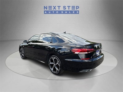 2020 Volkswagen Passat 2.0T R-Line