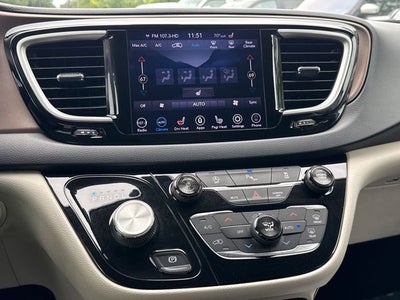 2018 Chrysler Pacifica Touring L