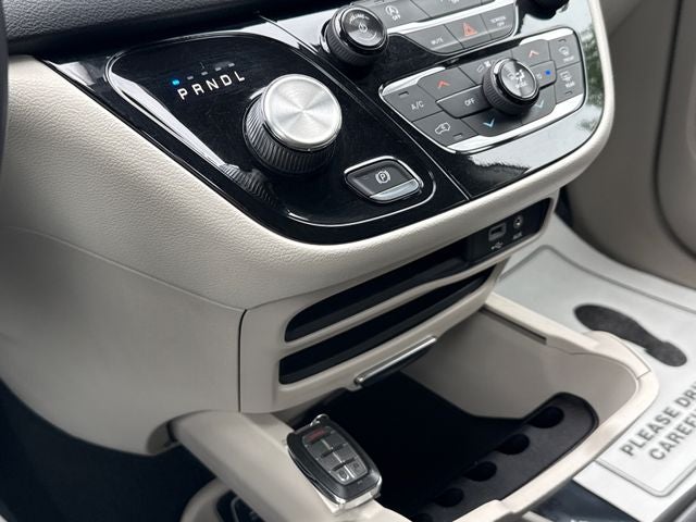2018 Chrysler Pacifica Touring L