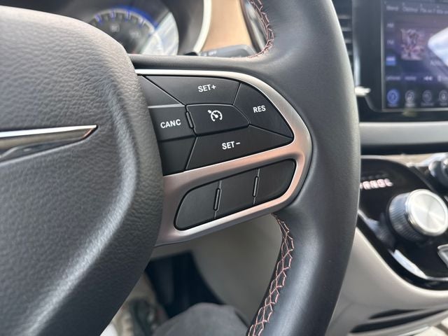 2017 Chrysler Pacifica Touring L