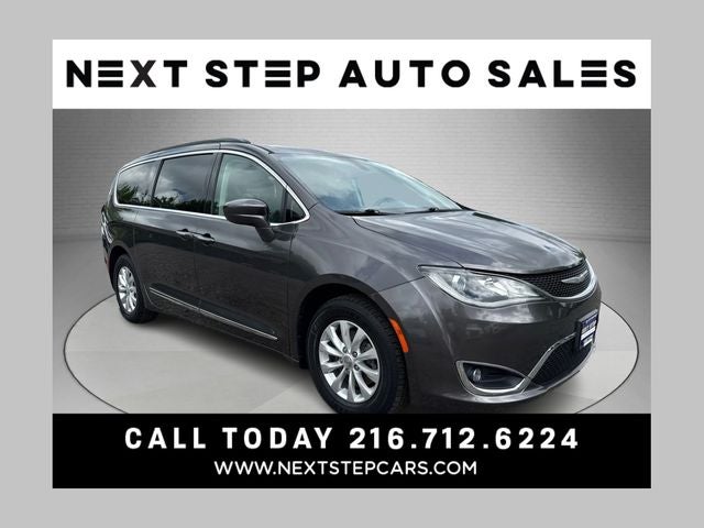 2017 Chrysler Pacifica Touring L