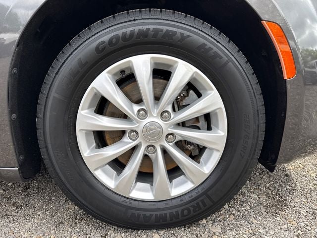 2017 Chrysler Pacifica Touring L