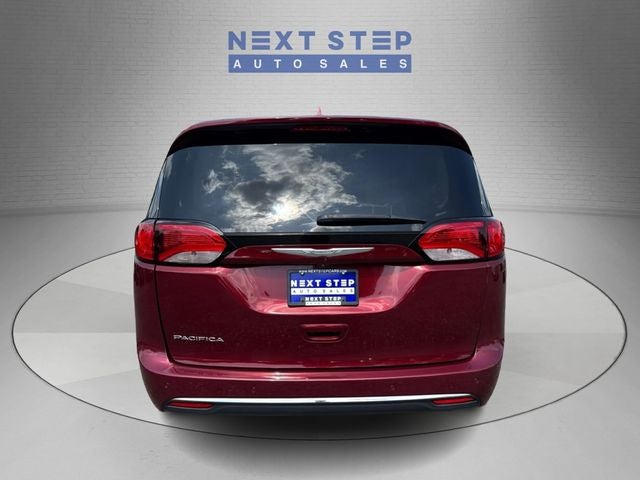 2017 Chrysler Pacifica Touring L Plus