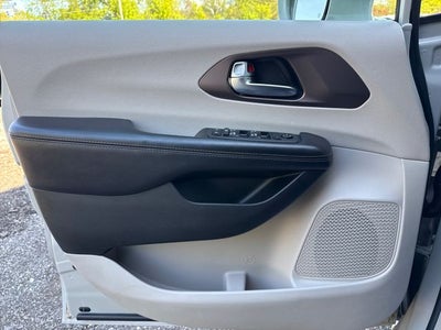 2019 Chrysler Pacifica Touring L Plus
