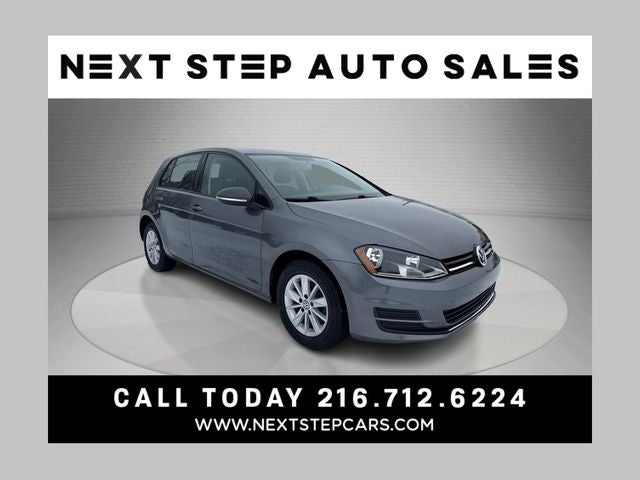 2017 Volkswagen Golf TSI S 4-Door