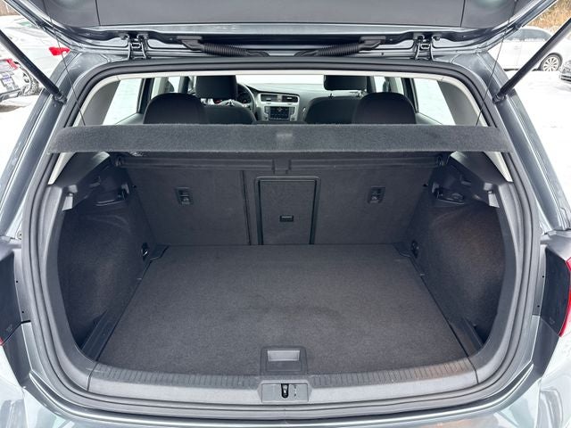 2017 Volkswagen Golf TSI S 4-Door