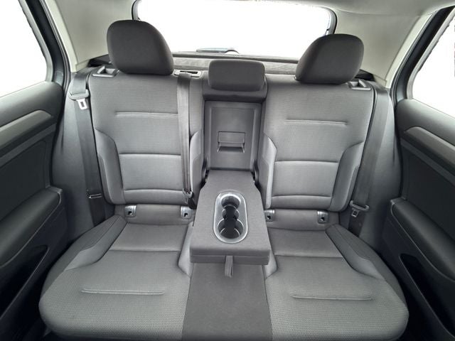 2017 Volkswagen Golf TSI S 4-Door
