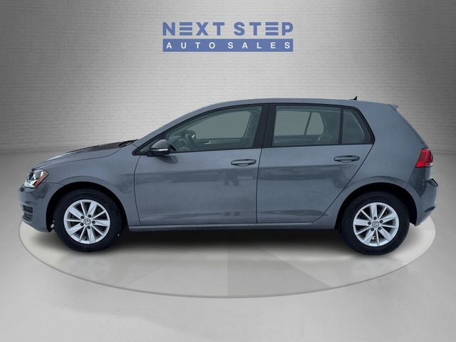 2017 Volkswagen Golf TSI S 4-Door