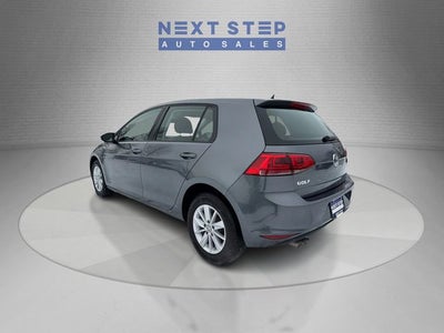 2017 Volkswagen Golf TSI S 4-Door