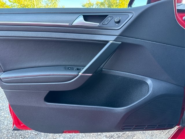 2018 Volkswagen Golf GTI 2.0T SE