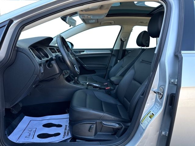 2016 Volkswagen Golf SportWagen TSI Limited Edition