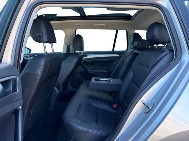 2016 Volkswagen Golf SportWagen TSI Limited Edition