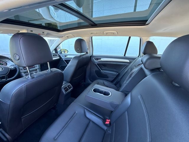 2016 Volkswagen Golf SportWagen TSI Limited Edition