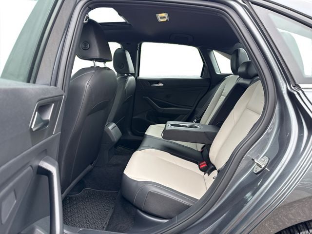 2019 Volkswagen Jetta R-Line